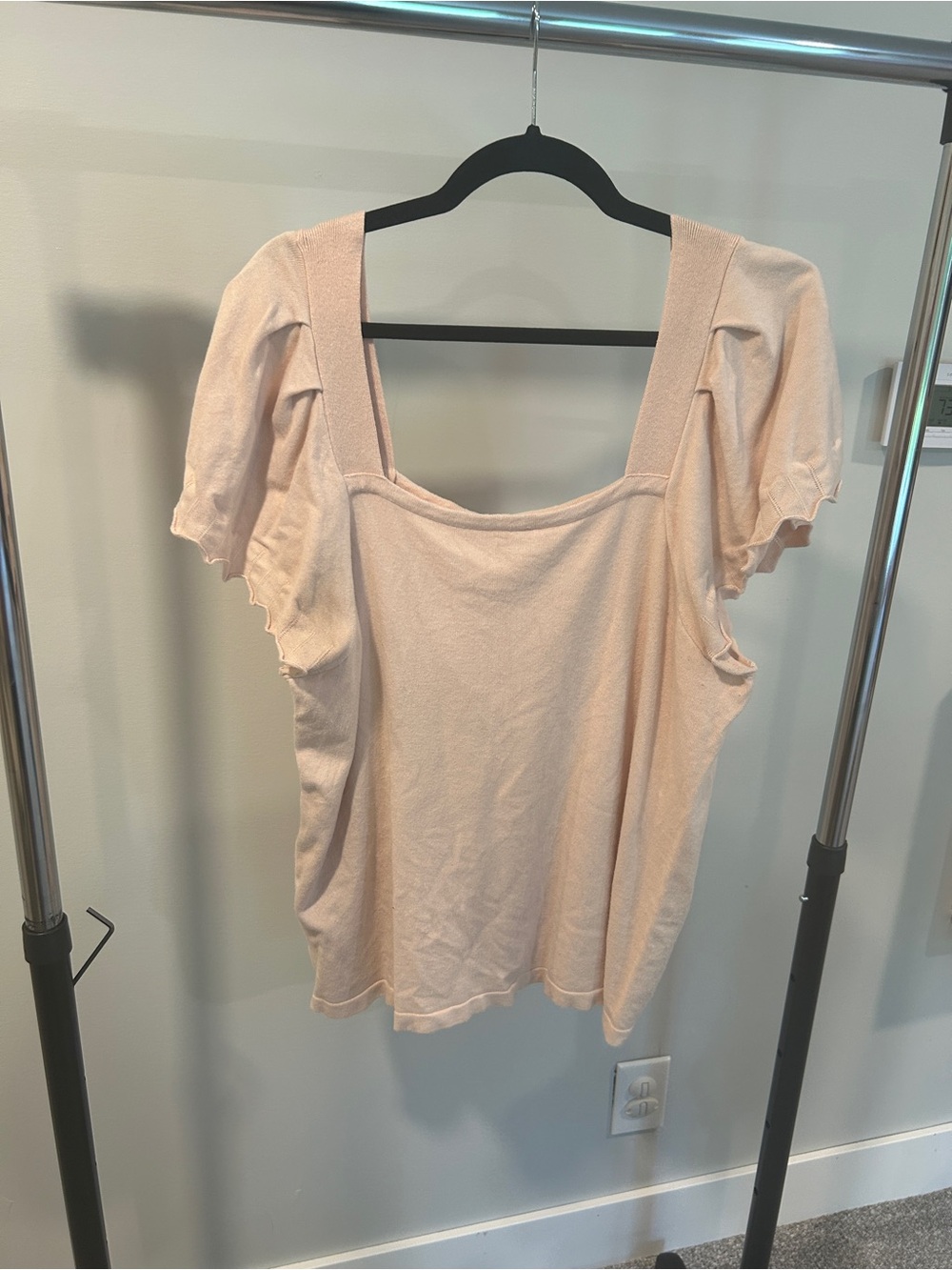 Liz Claiborne Pale Pink Square Neck Short Sleeve Top
